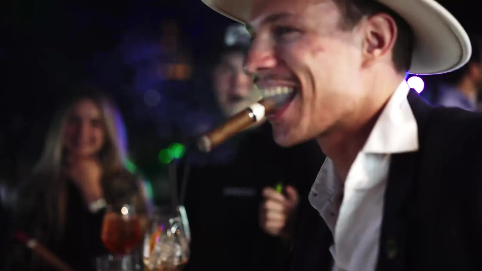 Cigar show — детальная программа вечера